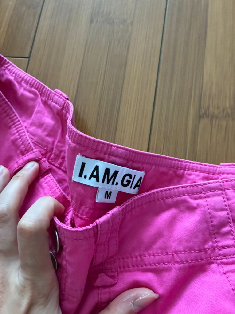 I.AM.GIA Hot Pink Cargo Track Pants with Ruched Leg Medium - Picture 5 of 8